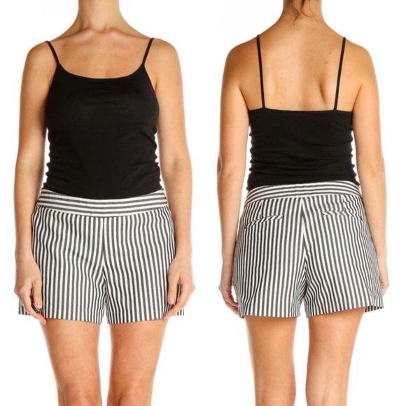 Express NEW Casual Striped Mid Rise Side Zip Pull On Shorts Sz 2 - Picture 1 of 6